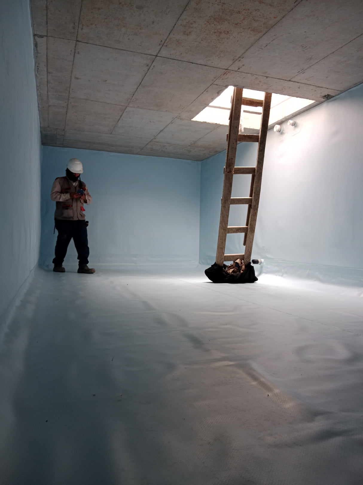 Membrana PVC Danopol DW HS  1.2mm BIO para tanques de agua